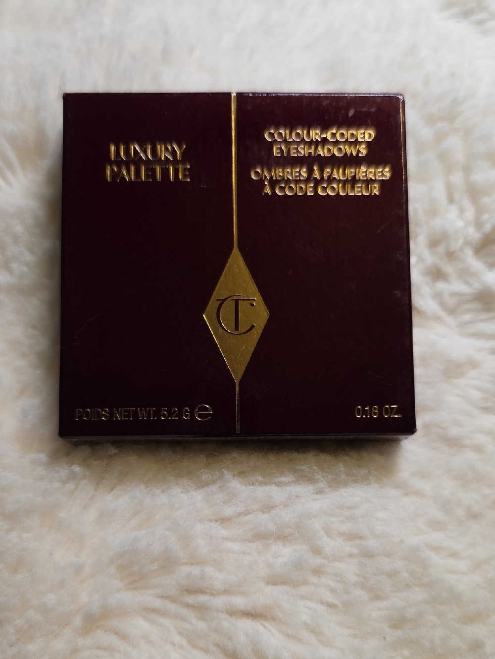 Charlotte Tilbury Burgundy and Gold Luxury Palette Compact